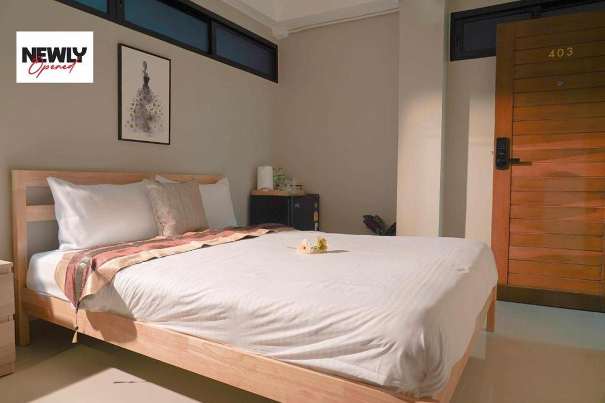 Bnb98 Silom Hotel Bangkok Exterior photo