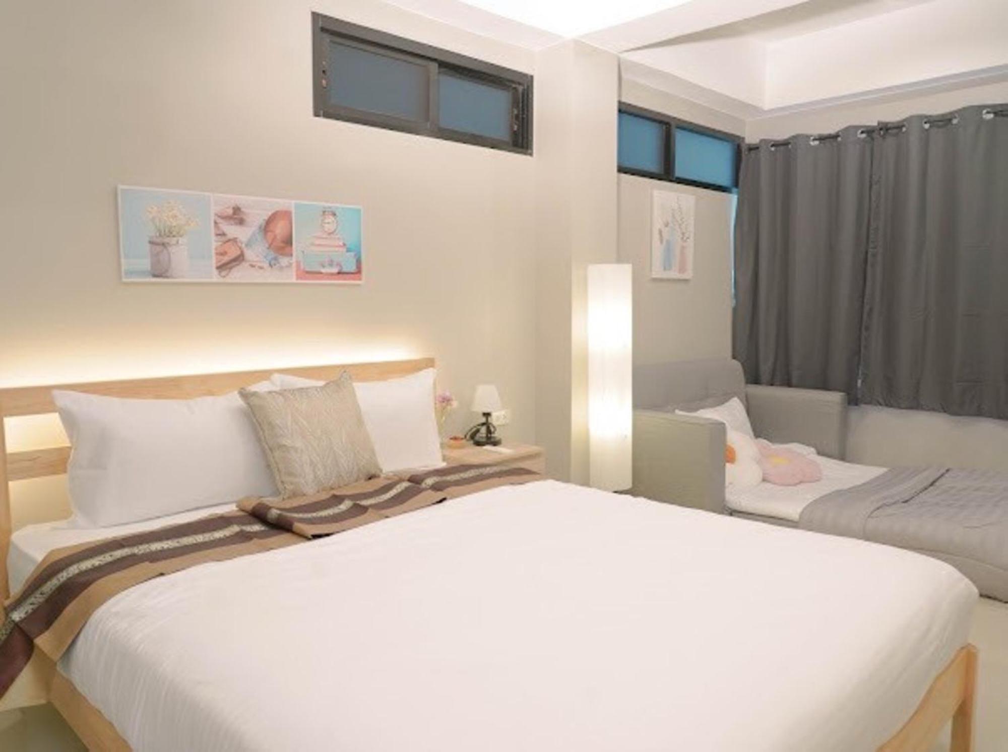 Bnb98 Silom Hotel Bangkok Exterior photo